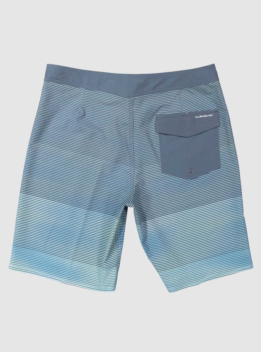 Mens Quiksilver Boardshorts | Surfsilk Massive 20" Boardshorts Azure Blue